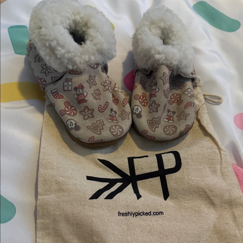 Freshly Picked Holiday Print Baby Moccasins